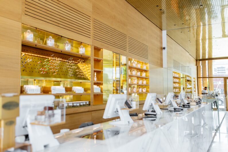 How to Find a Reputable Medical Marijuana Dispensary Near You — 5 Effective Tips!