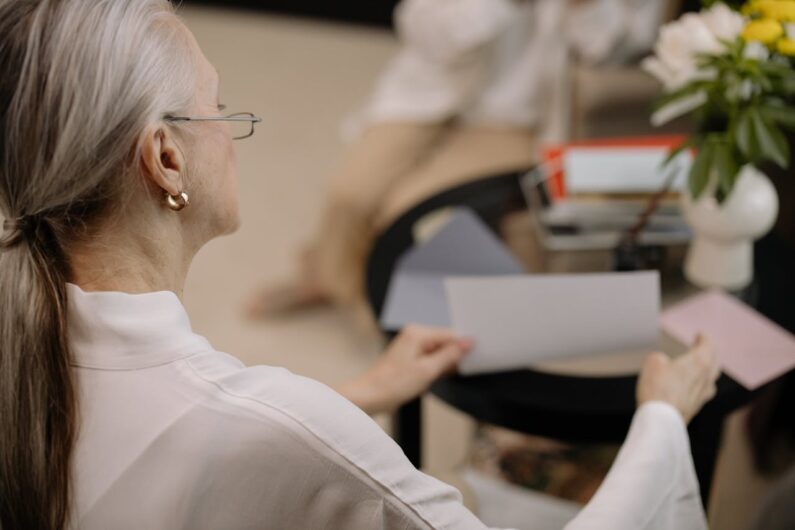 Why Seniors Should Visit a Hearing Doctor for Regular Checkups